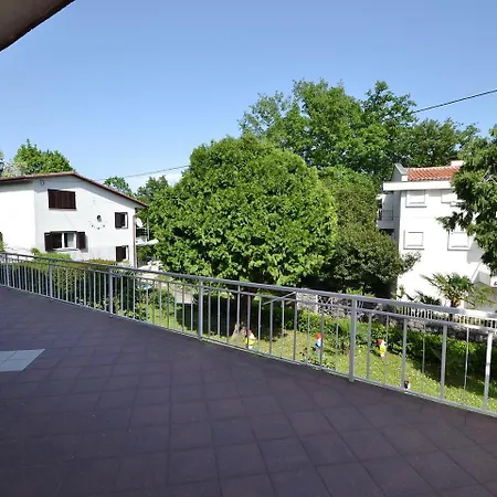 아파트 Franjo By Interhome *