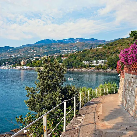 Διαμέρισμα Franjo By Interhome *