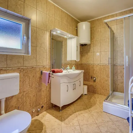 Franjo By Interhome Apartament