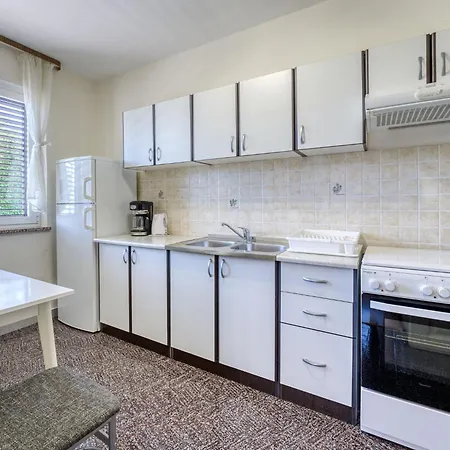 Apartament Franjo By Interhome