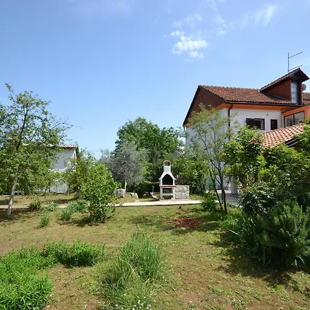 Διαμέρισμα Franjo By Interhome